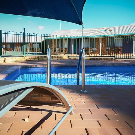 Almond Inn Tamworth Ngoại thất bức ảnh